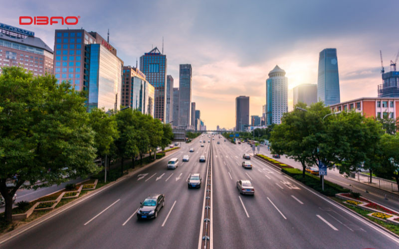 lỗi cấm rẽ trái ô tô phạt bao nhiêu tiền